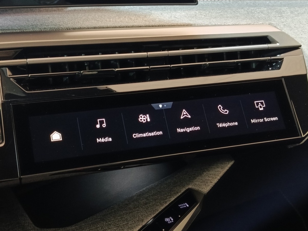 PEUGEOT 5008 1.6 PHEV 195 E-DCS7 GT - ref: 13-4215700 - Photo 19