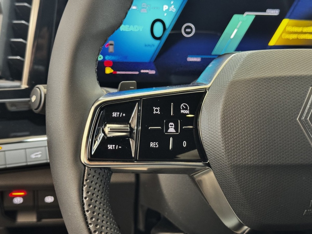 RENAULT Espace techno 7PL E-Tech full hybrid 200-24 - ref: 13-4215717 - Photo 20