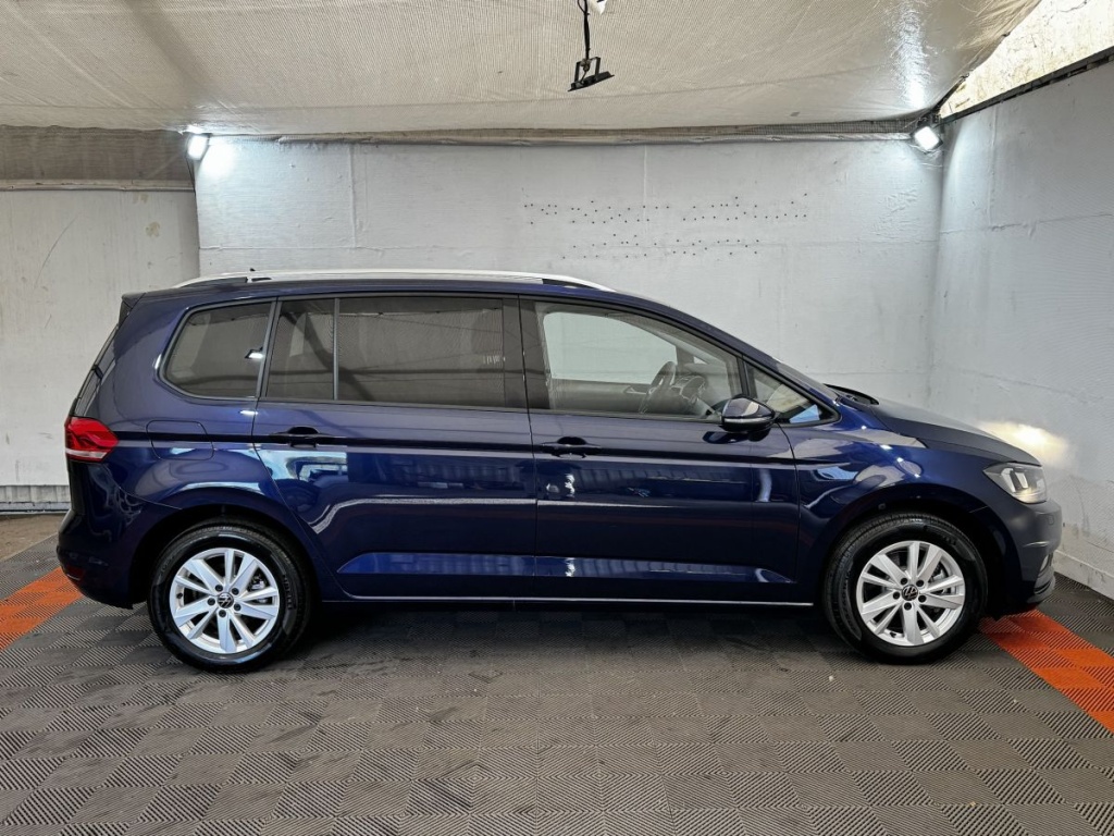 VOLKSWAGEN Touran 1.5 TSI EVO 150 DSG7 Life Plus 7 Places - ref: 13-4215799 - Photo 3