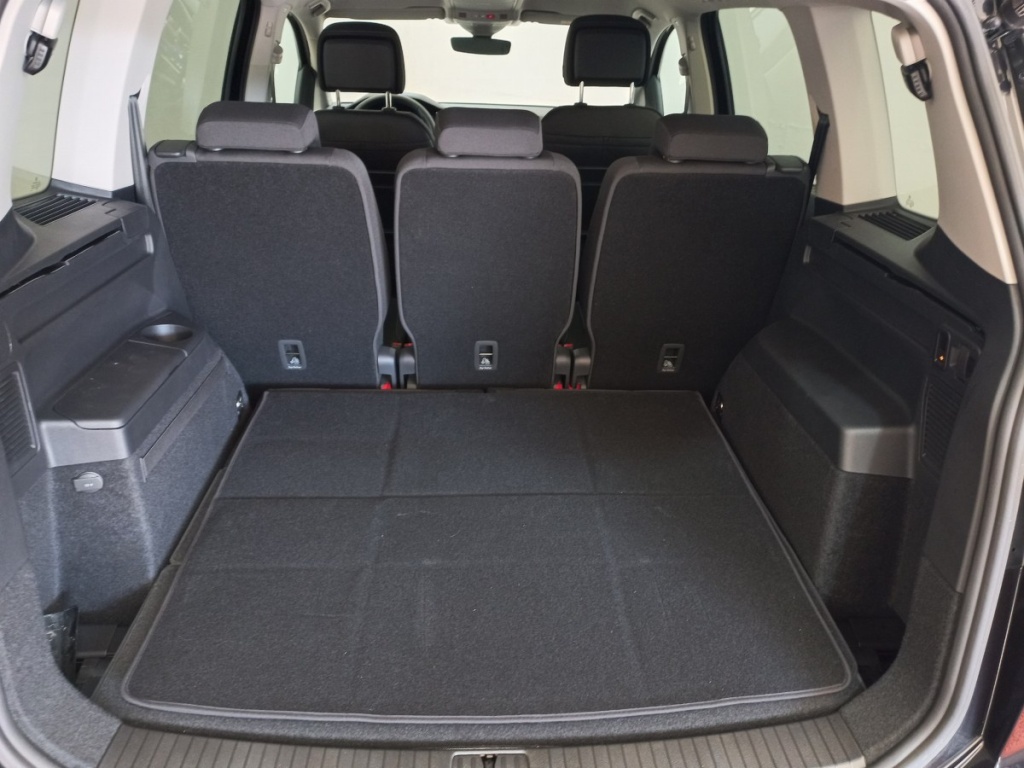 VOLKSWAGEN Touran 1.5 TSI EVO 150 DSG7 Life Plus 7 Places - ref: 13-4225380 - Photo 7
