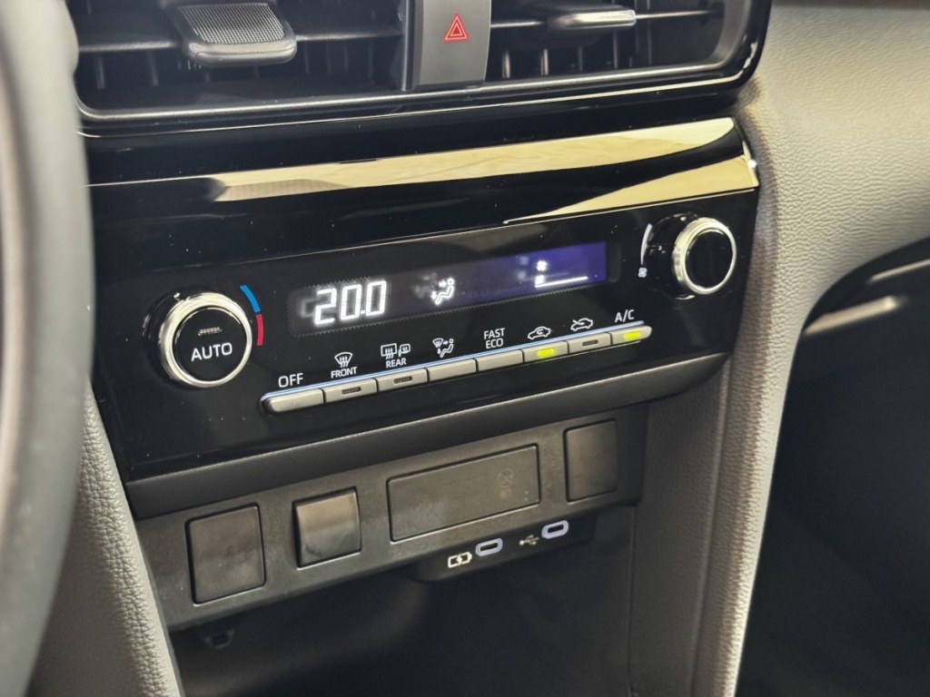 TOYOTA Yaris Cross 1.5 HYBRID 130H DESIGN AUTO - ref: 13-4227002 - Photo 13
