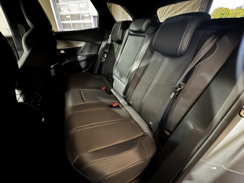 PEUGEOT 3008 1.6 PHEV 225 E-EAT8 GT - ref: 13-4234837 - Photo 9