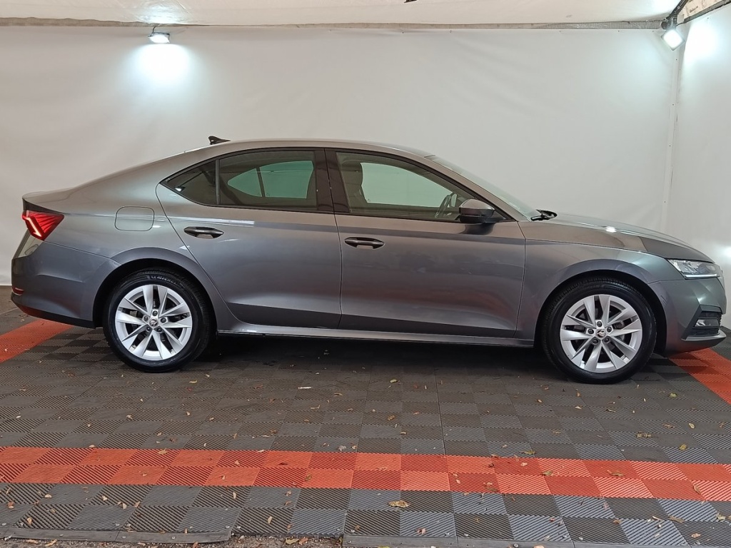SKODA Octavia 2.0 TDI 150 DSG7 Business - ref: 13-4242324 - Photo 3