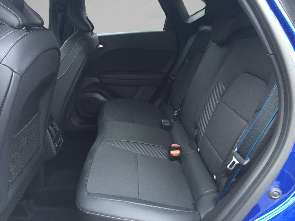 RENAULT Captur 1.6  E-TECH F.HYBRID 145 ESPRIT ALPINE - ref: 2-776496 - Photo 3