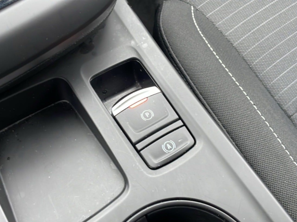 RENAULT Arkana 1.3 MILD HYBRID 140CH EDC EVOLUTION - ref: 2-789940 - Photo 19