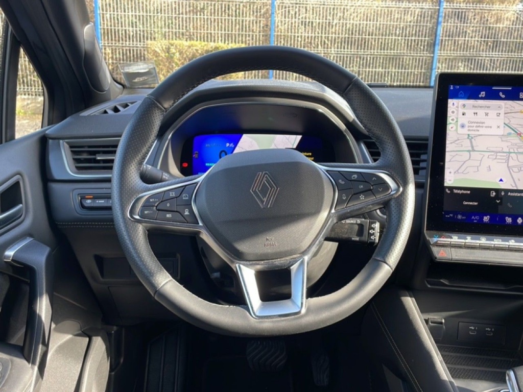 RENAULT Symbioz 1.6 E-TECH FULL HYBRID 145CH ICONIC - ref: 2-813289 - Photo 5
