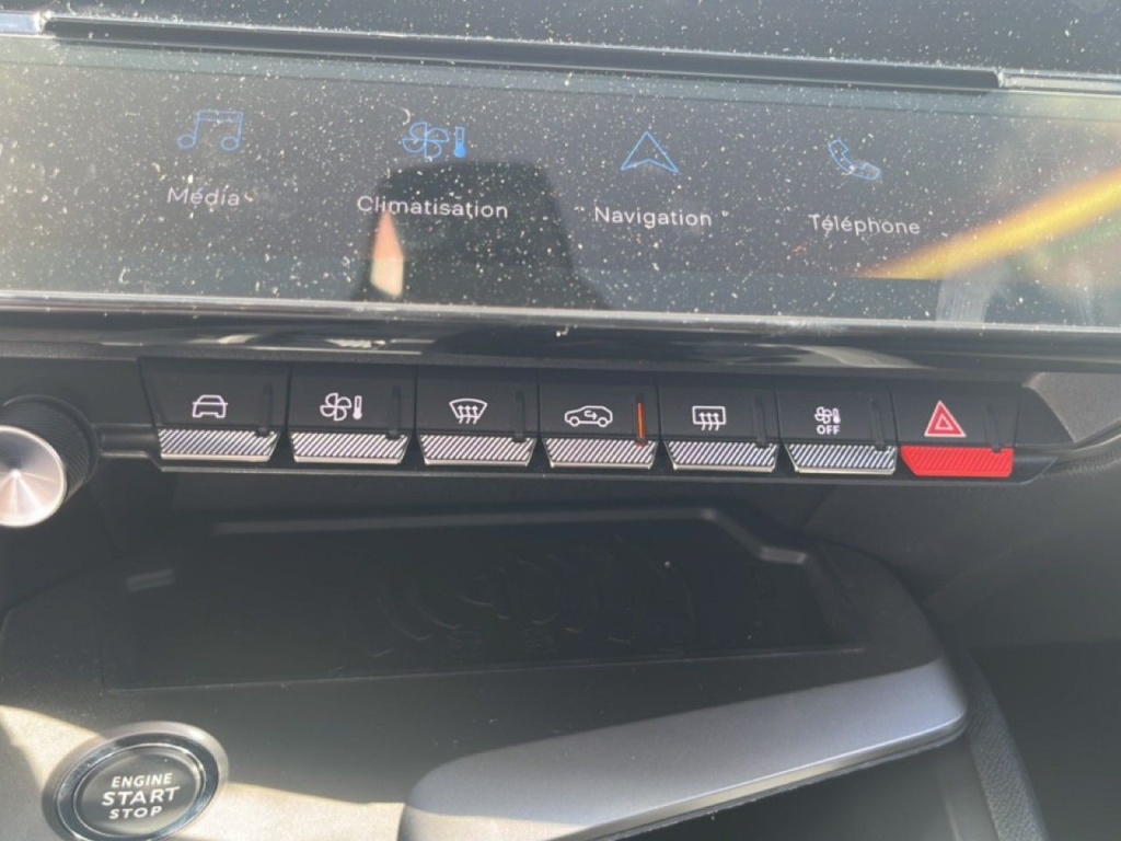 PEUGEOT 308 HYBRID 145CH E-DCS6 ALLURE - ref: 2-818881 - Photo 17