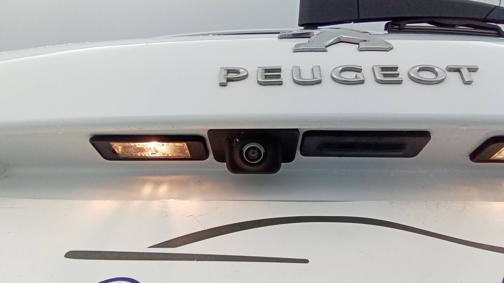PEUGEOT 308 Allure ESSENCE 130 ALLURE - ref: 5-1307317 - Photo 12