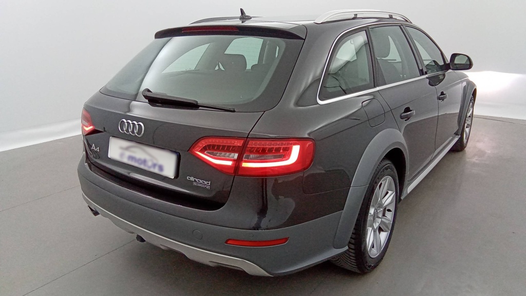 AUDI A4 Allroad Ambiente S Tronic 2.0 TDI 163 AMBIENTE S TRONIC - ref: 5-1329579 - Photo 10