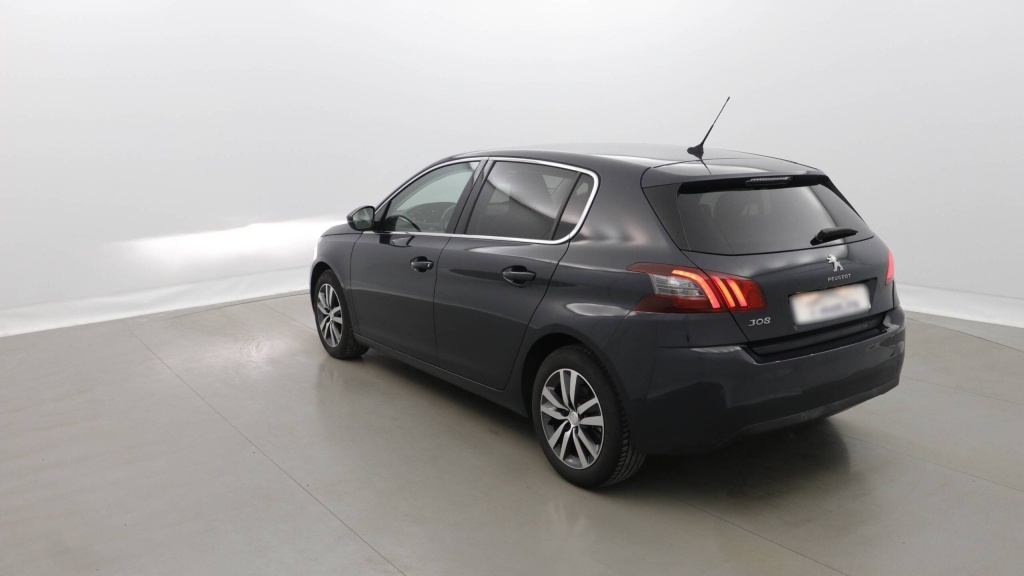 PEUGEOT 308 Allure ESSENCE 130 EAT8 ALLURE - ref: 5-1336475 - Photo 4