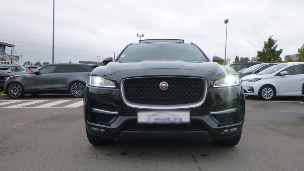 JAGUAR F-PACE R-Sport 2.0 D - 180 CH  AWD BVA8 - R-SPORT - ref: 5-1367826 - Photo 2