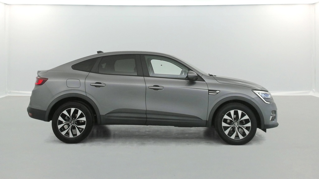 RENAULT Arkana Evolution mild hybrid 140 EDC FAP 22 - ref: 6-2971x246289 - Photo 6