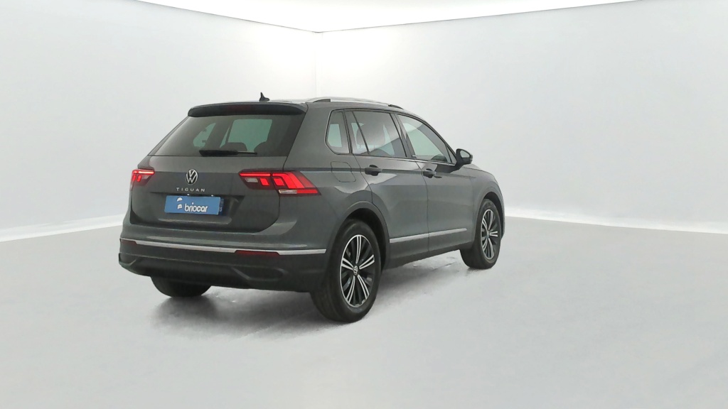 VOLKSWAGEN Tiguan Life 1.5 TSI 150 - ref: 6-2971x250850 - Photo 5