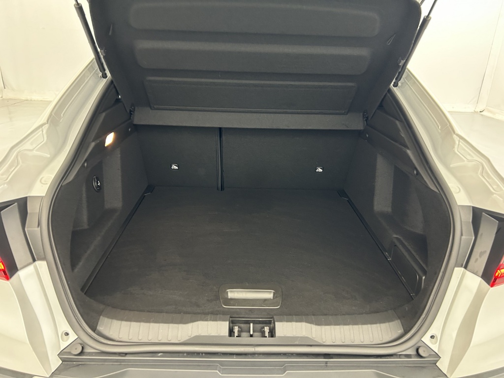 RENAULT Arkana Engineered E-Tech hybride 145 22 - ref: 6-2971x253571 - Photo 9