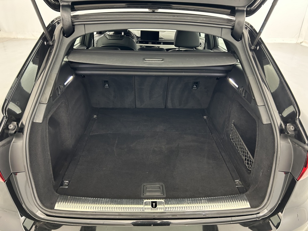 AUDI A4 Avant Design 35 TDI 163 S tronic 7 - ref: 6-2971x254183 - Photo 18