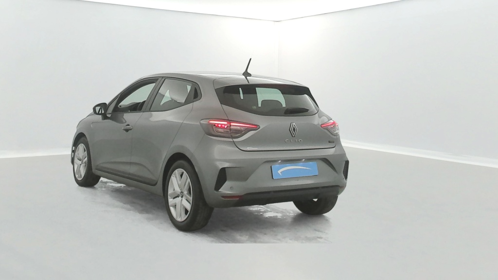 RENAULT Clio Evolution E-Tech full hybrid 145 ch GSR2 - ref: 6-2971x254314 - Photo 3
