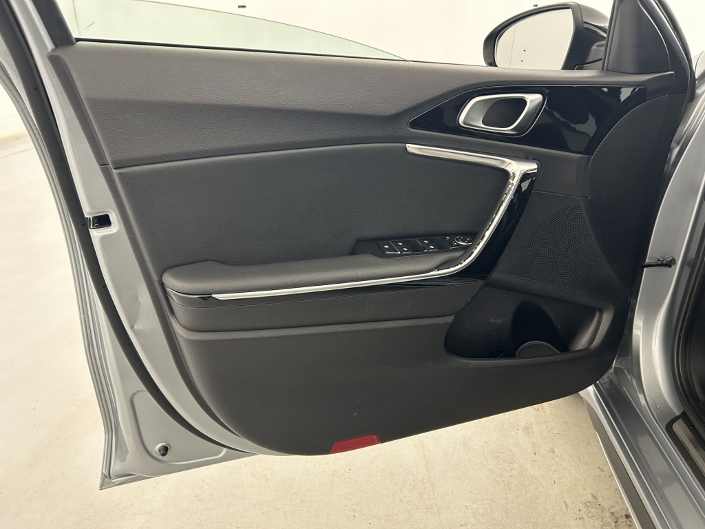 KIA Ceed GT Line 1.4 T-GDI 140 ch ISG DCT7 - ref: 6-2971x254484 - Photo 12