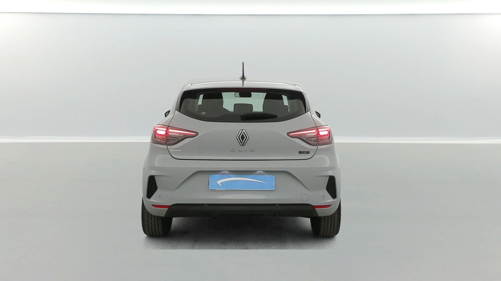 RENAULT Clio Evolution E-Tech full hybrid 145 ch GSR2 - ref: 6-2971x254852 - Photo 4