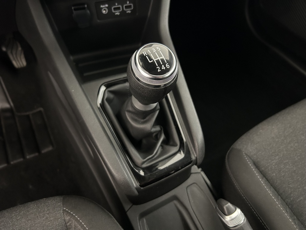 RENAULT Clio Equilibre TCe 90 - ref: 6-2971x254976 - Photo 13