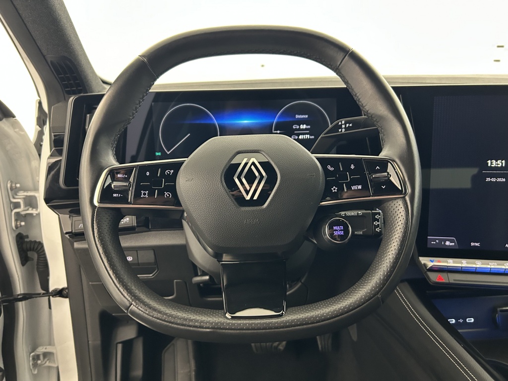 RENAULT Austral Techno E-Tech hybrid 200 - ref: 6-2971x255403 - Photo 15