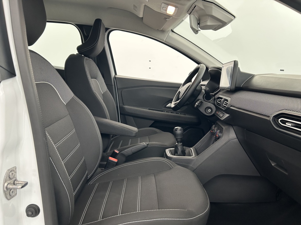 DACIA Sandero Expression TCe 90 GSR2 - ref: 6-2971x255618 - Photo 13