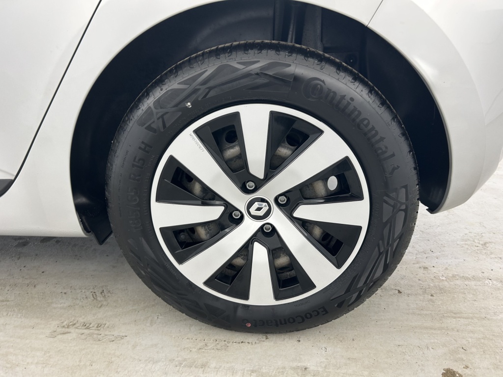 RENAULT Clio Equilibre TCe 90 - ref: 6-2971x258512 - Photo 20