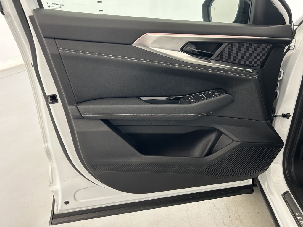 RENAULT Austral Techno E-Tech hybrid 200 - ref: 6-2971x259482 - Photo 11
