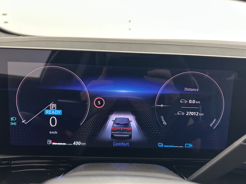 RENAULT Austral Techno E-Tech hybrid 200 - ref: 6-2971x260091 - Photo 17