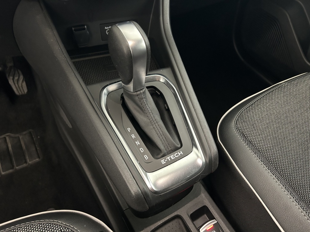RENAULT Captur Techno E-Tech hybride rechargeable 160 - ref: 6-2971x260217 - Photo 13