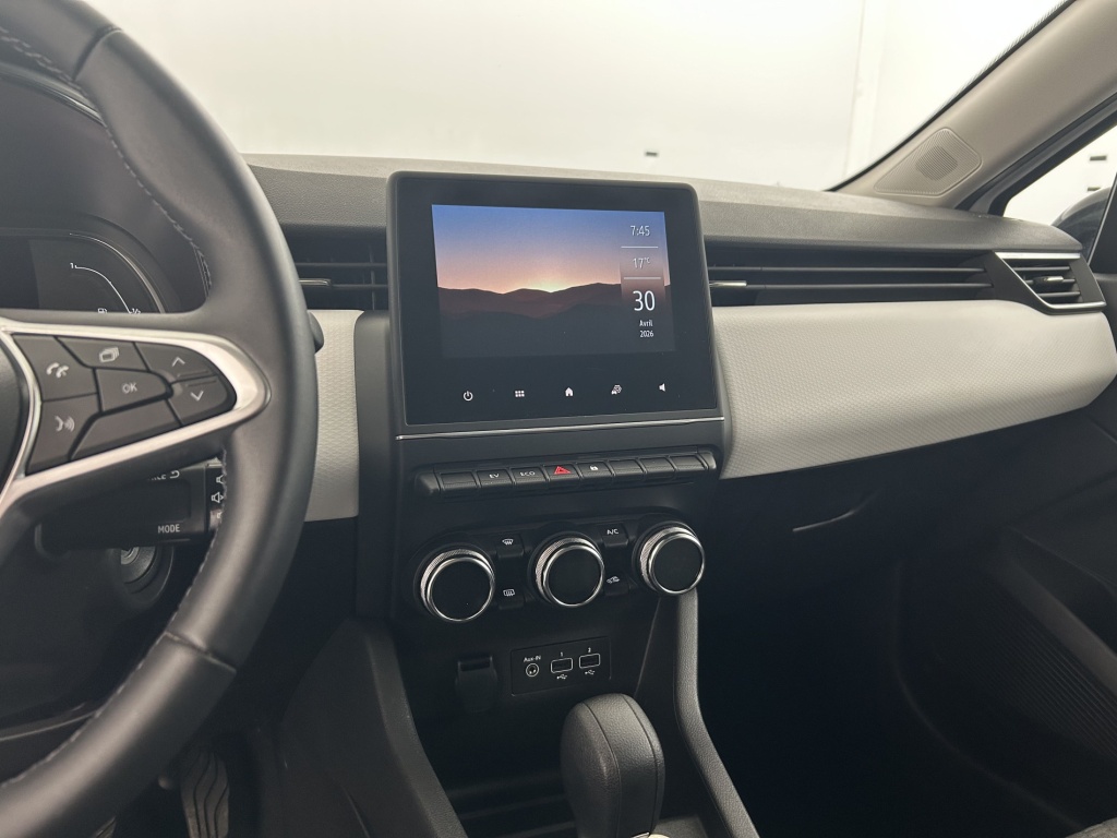 RENAULT Clio Evolution Boite Automatique E-Tech full hybrid 145 - ref: 6-2971x260305 - Photo 12