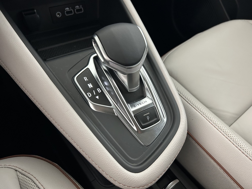 RENAULT Captur Iconic E-Tech full hybrid 145 - ref: 6-2971x261226 - Photo 13