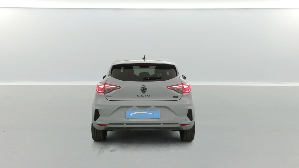 RENAULT Clio Esprit Alpine E-Tech full hybrid 145 ch GSR2 - ref: 6-2971x261529 - Photo 4