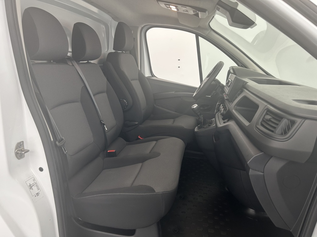 RENAULT Trafic ADVANCE FG BLUE DCI 130 L1H1 3T GSR2 - ref: 6-2971x262158 - Photo 14