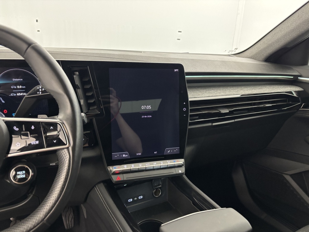 RENAULT Austral Techno E-Tech hybrid 200 - ref: 6-2971x262359 - Photo 12