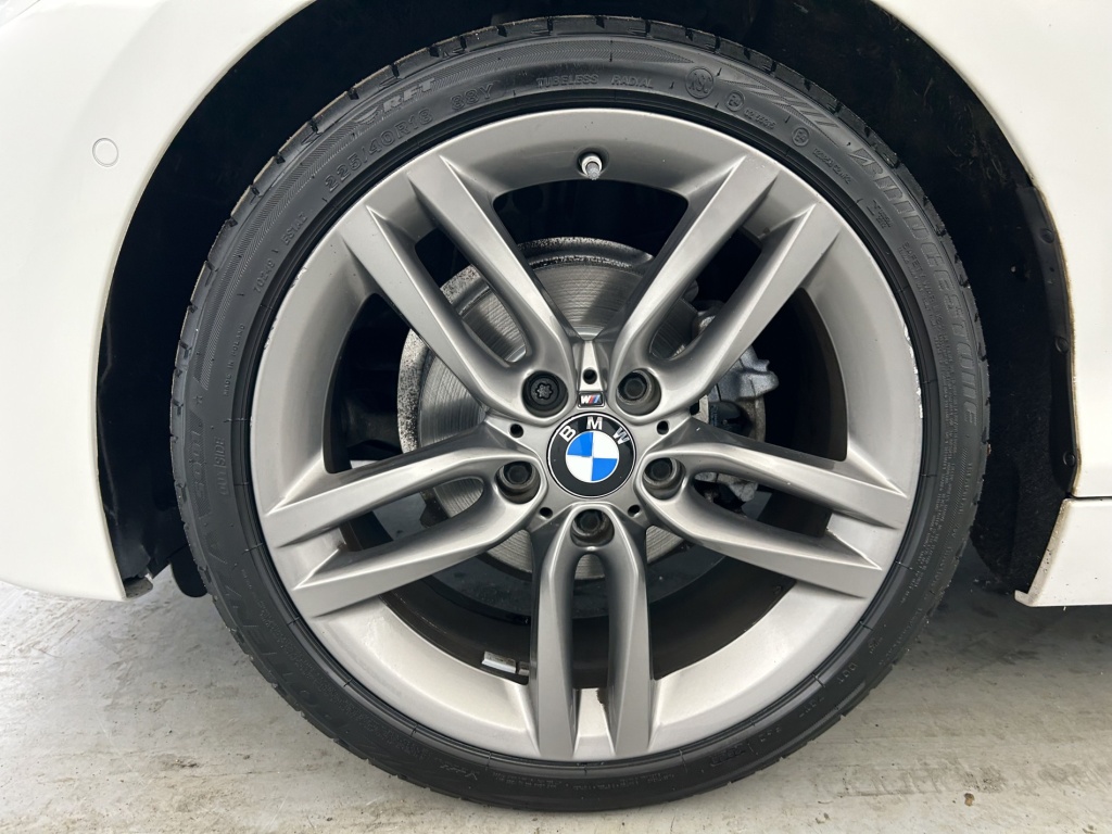 BMW Serie 1 M Sport Ultimate 116d 116 ch BVA8 - ref: 6-2971x262422 - Photo 19