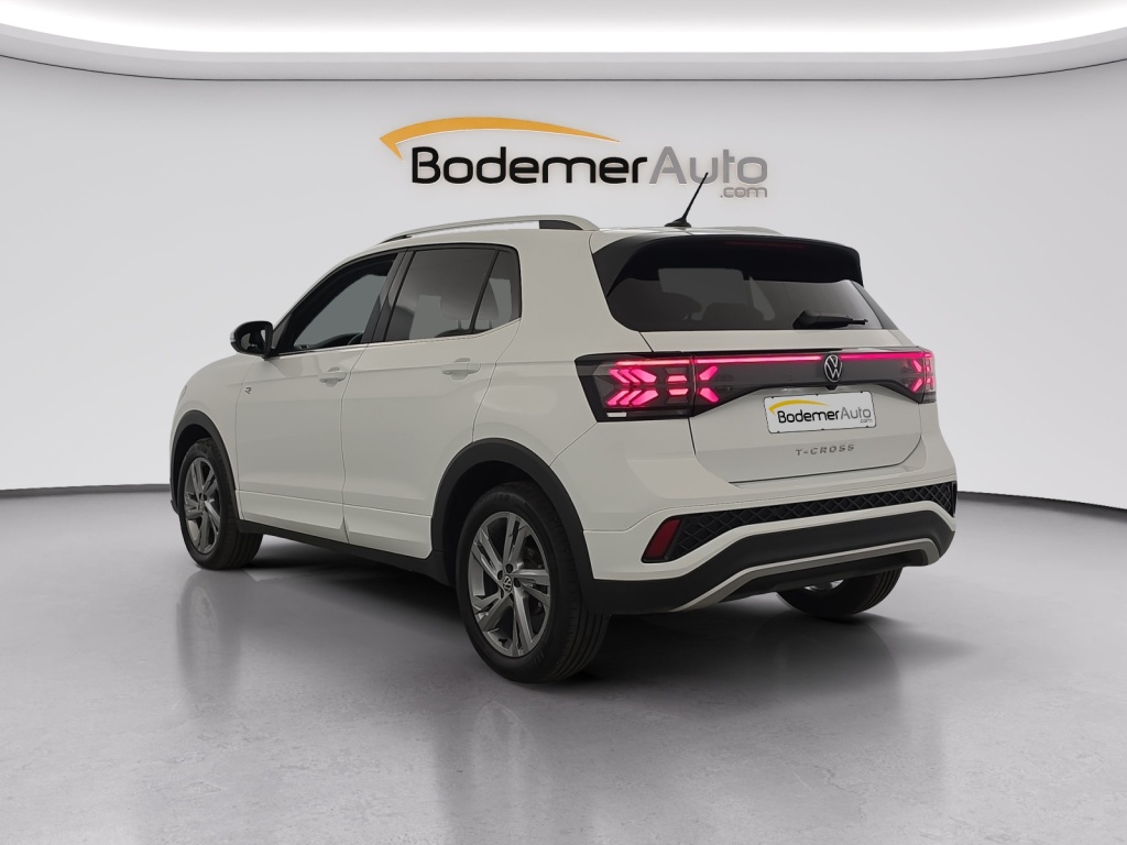 VOLKSWAGEN T-Cross R-Line 1.0 TSI 115 Start/Stop DSG7 - ref: 6-2971x263178 - Photo 3