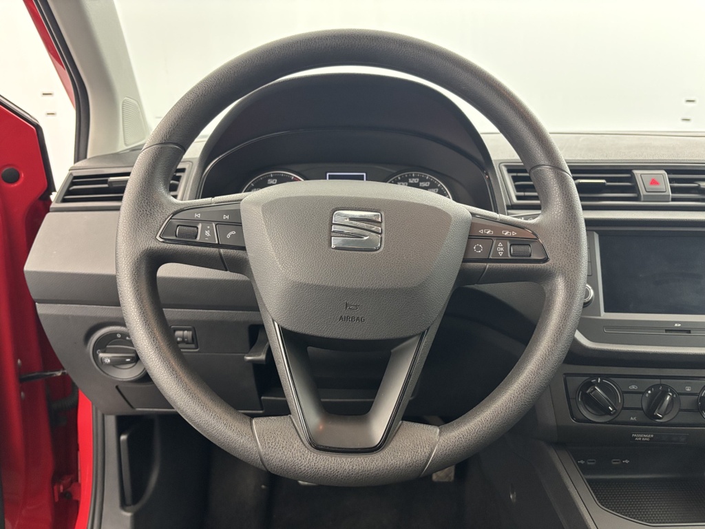 SEAT Arona Reference 1.0 EcoTSI 95 ch Start/Stop BVM5 - ref: 6-2971x264506 - Photo 15