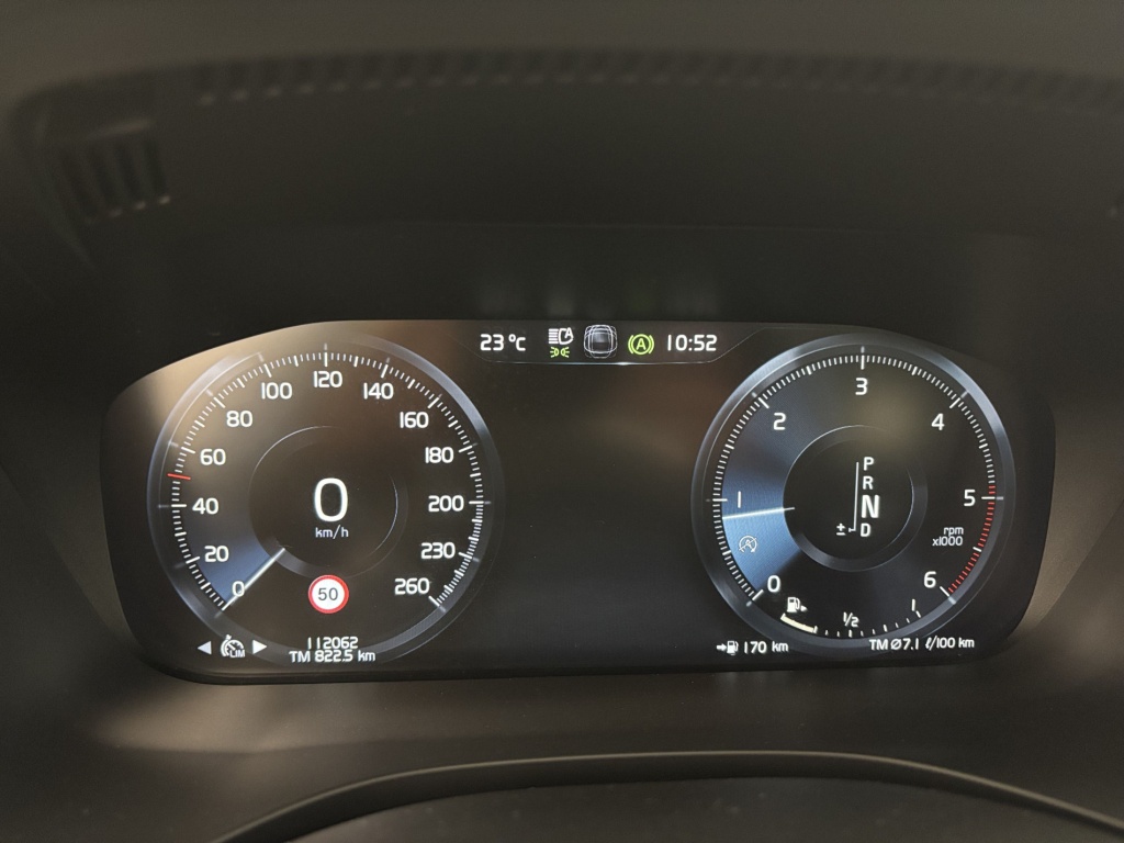 VOLVO XC60 Business Executive D4 190 ch AdBlue Geatronic 8 - ref: 6-2971x264645 - Photo 17