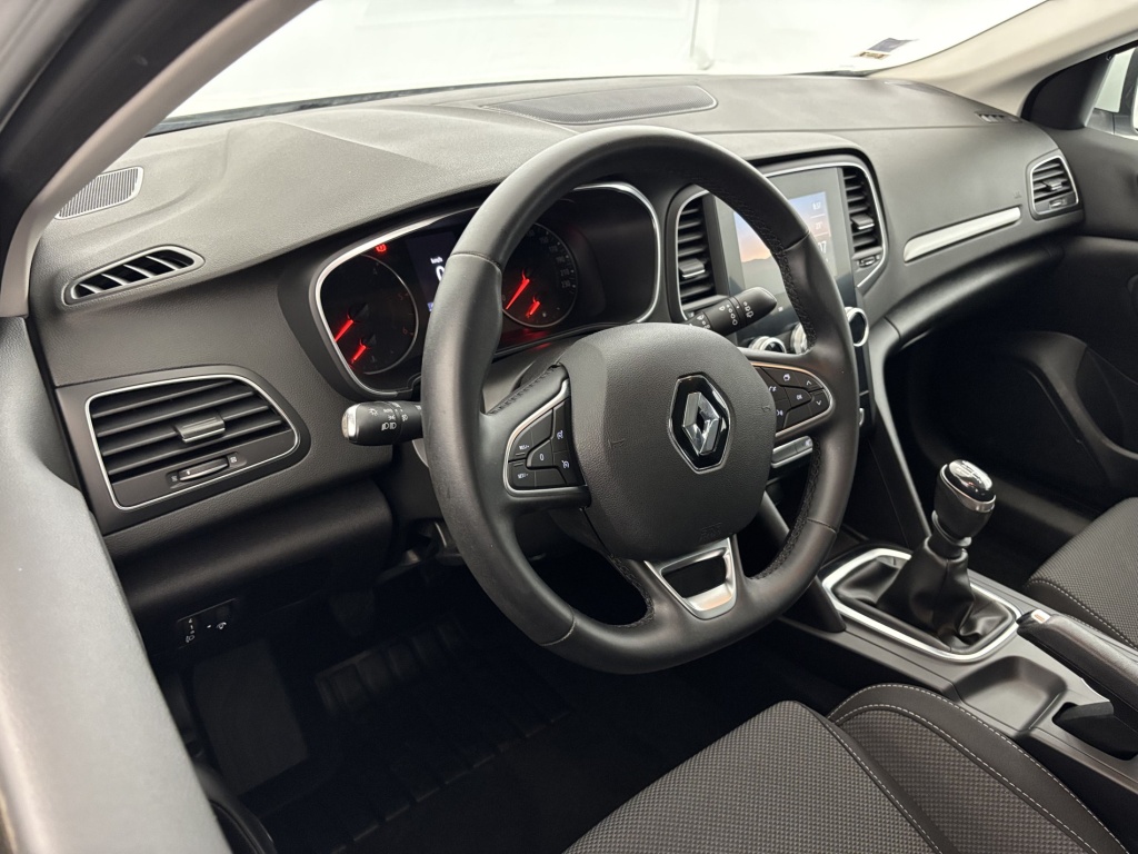 RENAULT Megane AIR NAV REVERSIBLE BLUE DCI 115 - ref: 6-2971x264841 - Photo 10