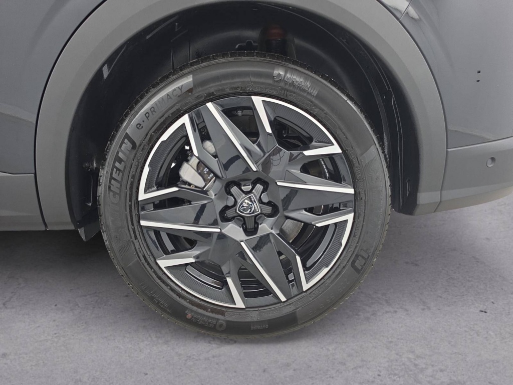 PEUGEOT 5008 GT Hybrid 145 ch e-DCS6 - ref: 6-2971x265374 - Photo 18