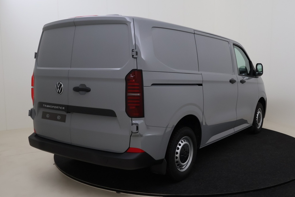 VOLKSWAGEN Transporter T7 Fourgon 3100 mm 2,0 TDI 150 hp Aut. - ref: 7-37806 - Photo 6