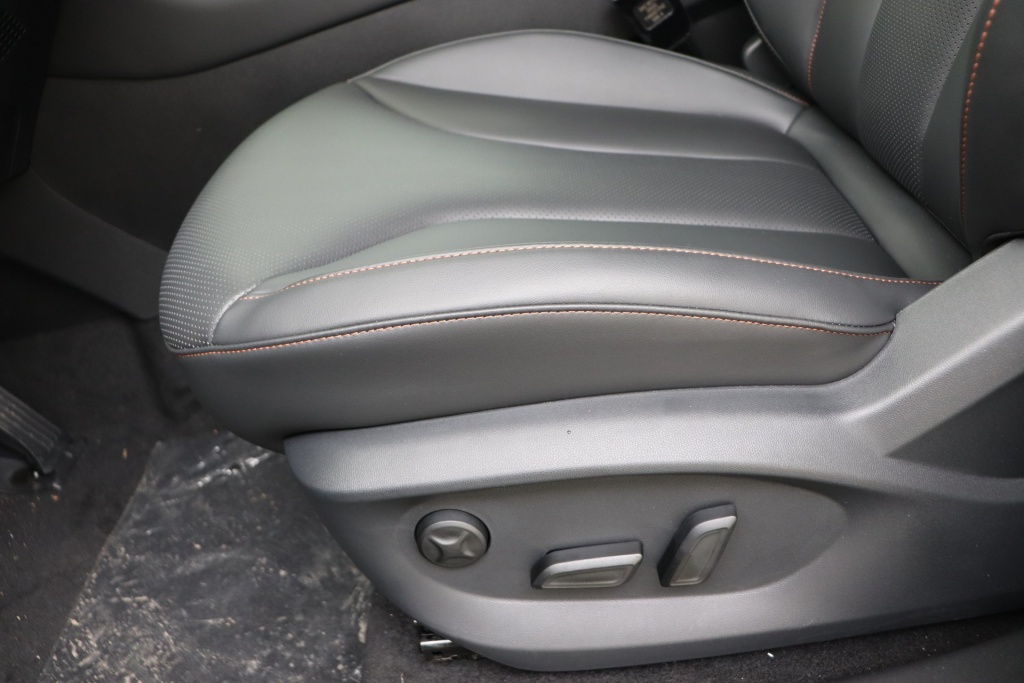 MG EHS Luxury 1.5 PHEV 2WD - ref: 7-48399 - Photo 14