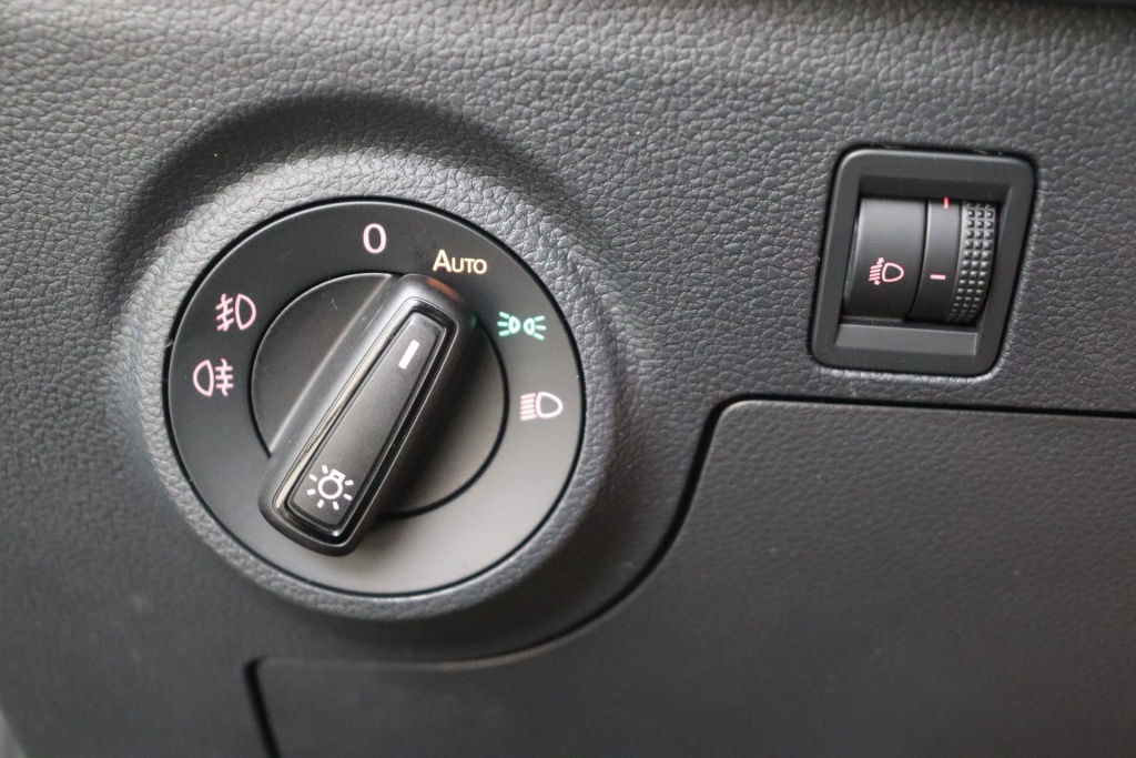 SEAT Arona Play Plus 1,0 TSI 115 hp DSG7 - ref: 7-52443 - Photo 18