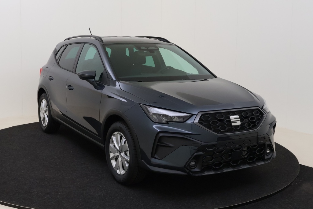 SEAT Arona Play Plus 1,0 TSI 115 hp DSG7 - ref: 7-52443 - Photo 3