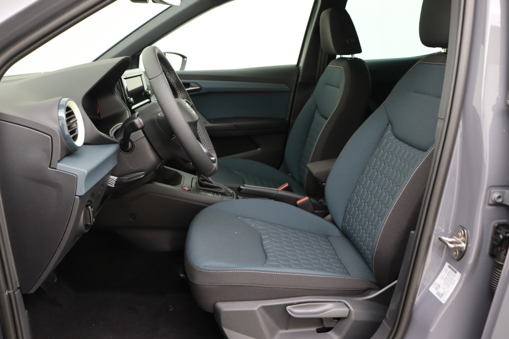 SEAT Arona Play Plus 1,0 TSI 115 hp DSG7 - ref: 7-52448 - Photo 13