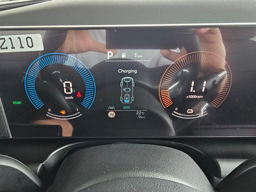 HYUNDAI Tucson E-Motion 1.6 T-GDi HEV 2WD - ref: 7-52649 - Photo 9