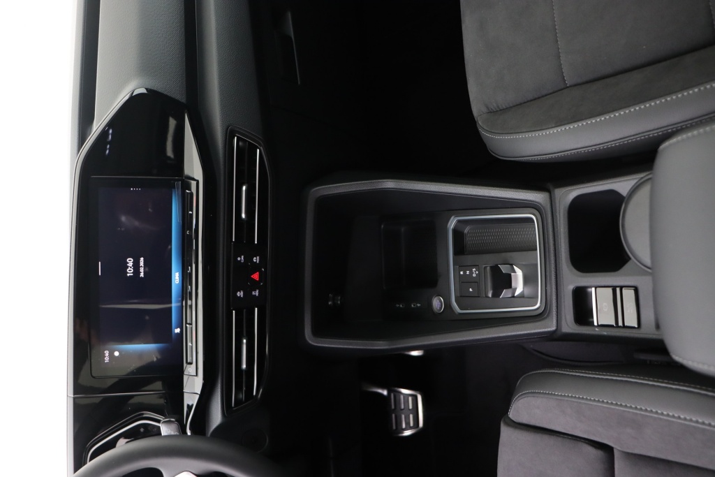 VOLKSWAGEN Caddy Maxi Style 5pl eHybrid 115 hp DSG 6 - ref: 7-52928 - Photo 12