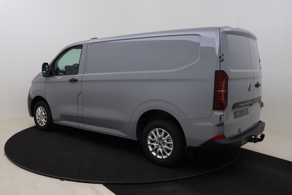 VOLKSWAGEN Transporter T7 Fourgon 3100 mm 2.0 TDI 150 hp Aut.8 - ref: 7-53050 - Photo 8