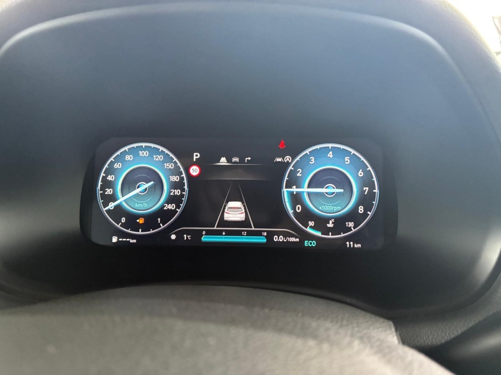 HYUNDAI i30 N-Line 1.5 T-GDI mild hybrid (mHEV) - ref: 7-53168 - Photo 11