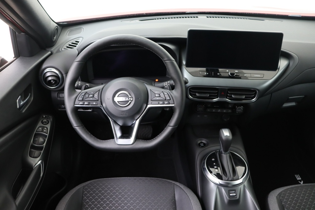 NISSAN Juke N-Connecta / Cold Pack / Alloys 19 Aero / (MY25) 1.0 DIG-T 114 hp AT 2WD - ref: 7-53913 - Photo 11